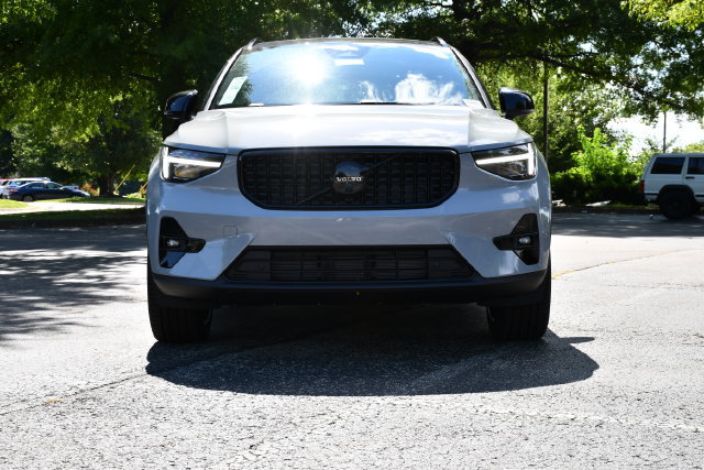 New 2026 Volvo XC40 B5 Ultra w/ Protection Package Premier AWD/4WD image 2