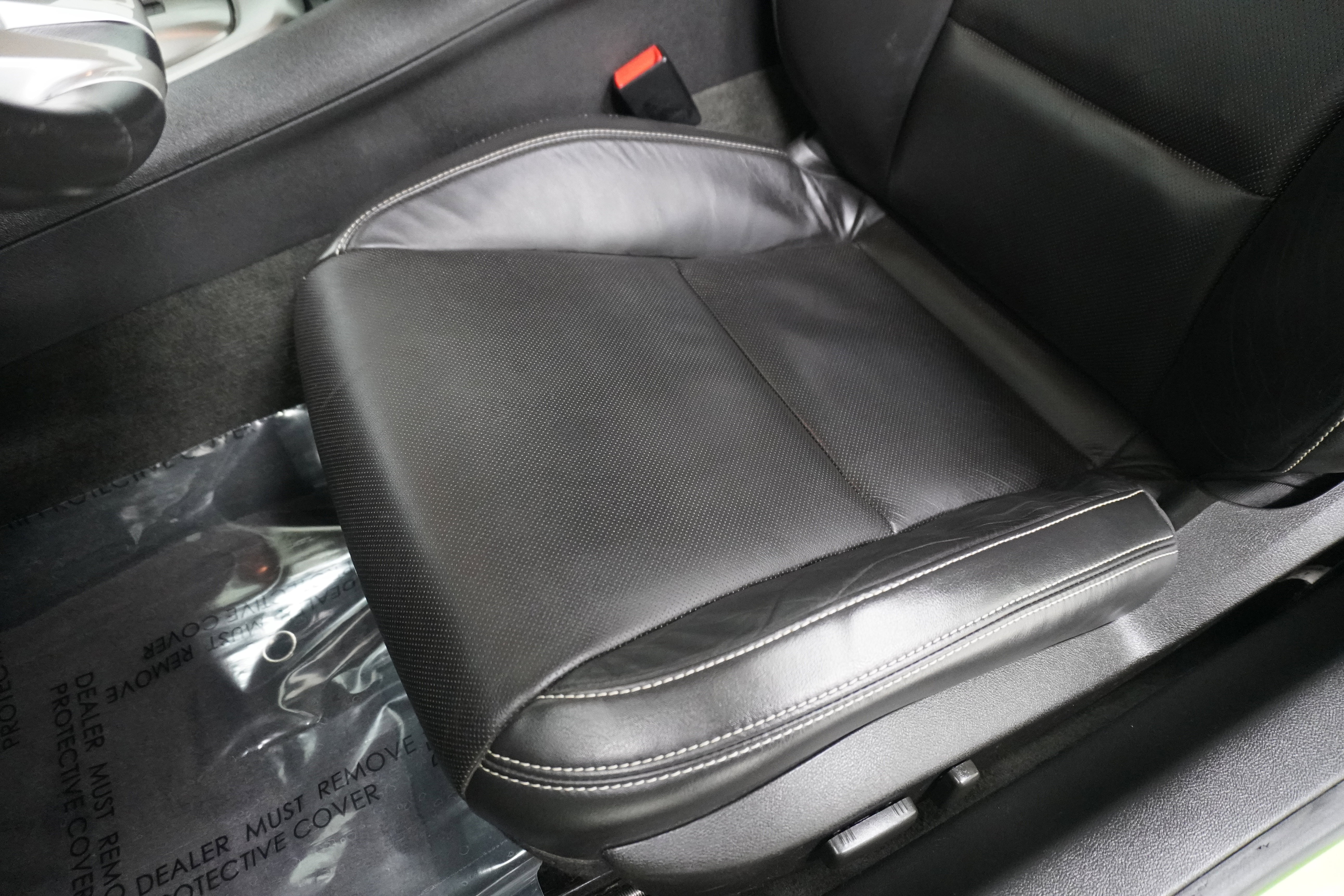 Used 2011 Chevrolet Camaro LT w/ RS Package RWD image 10