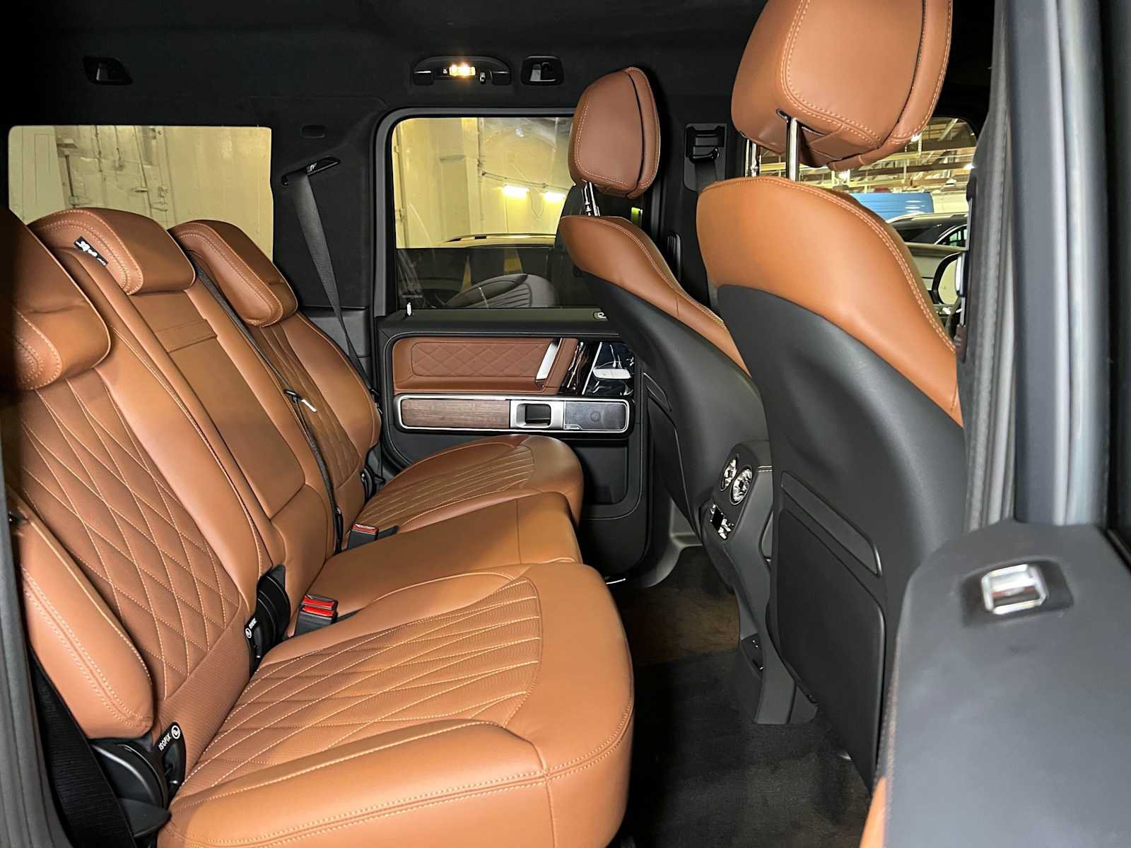 New 2027 Mercedes-Benz G 63 AMG 4MATIC image 13