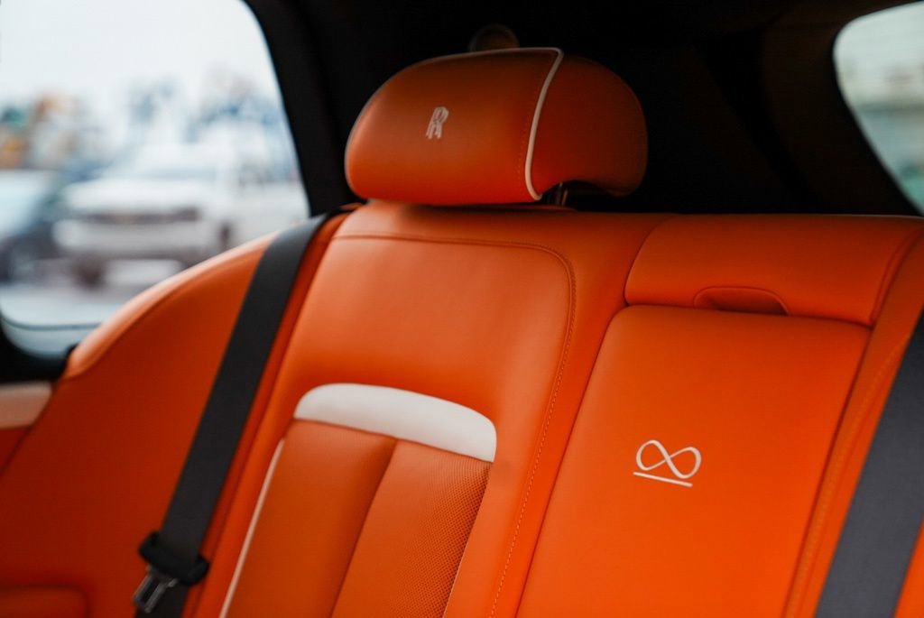 Certified 2024 Rolls-Royce Cullinan Black Badge w/ Driver's Package image 17