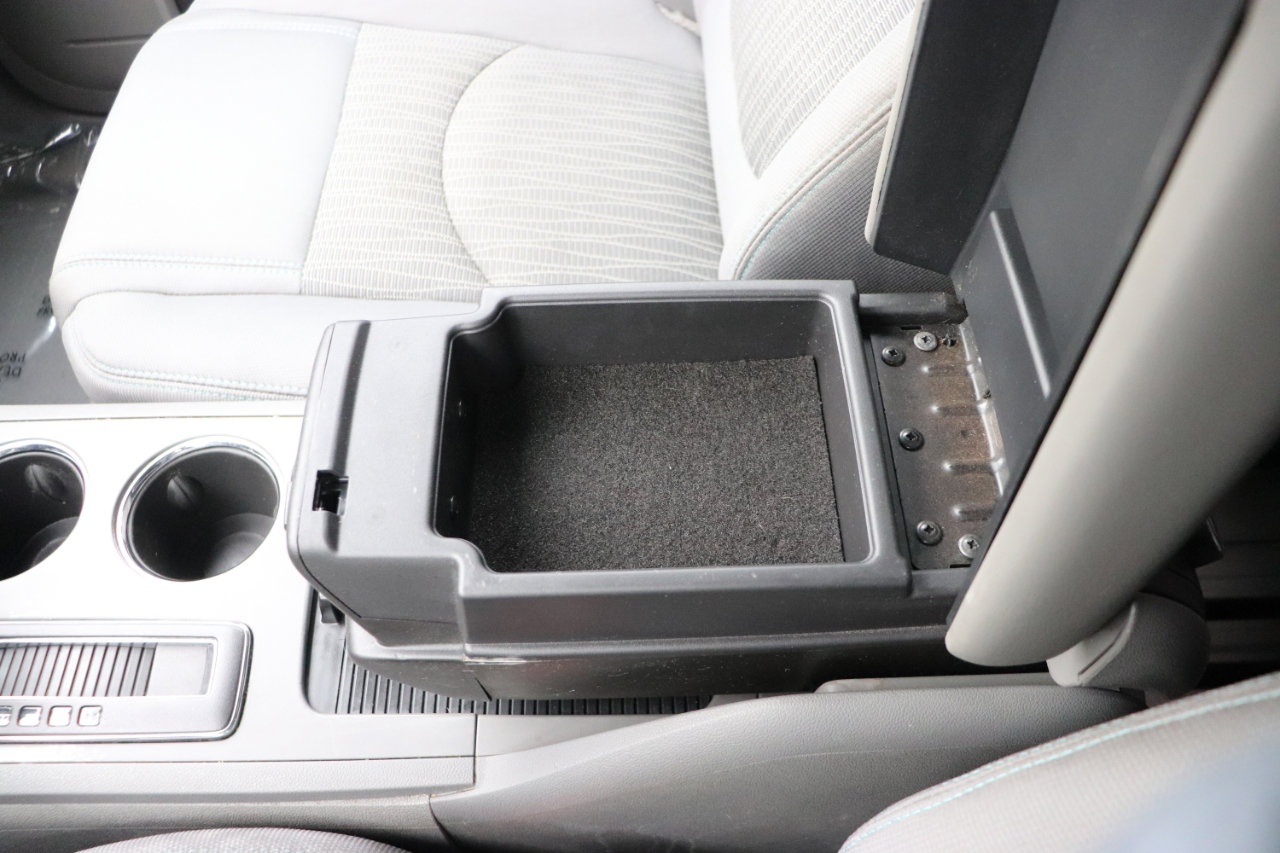 Used 2017 Chevrolet Traverse LS image 39