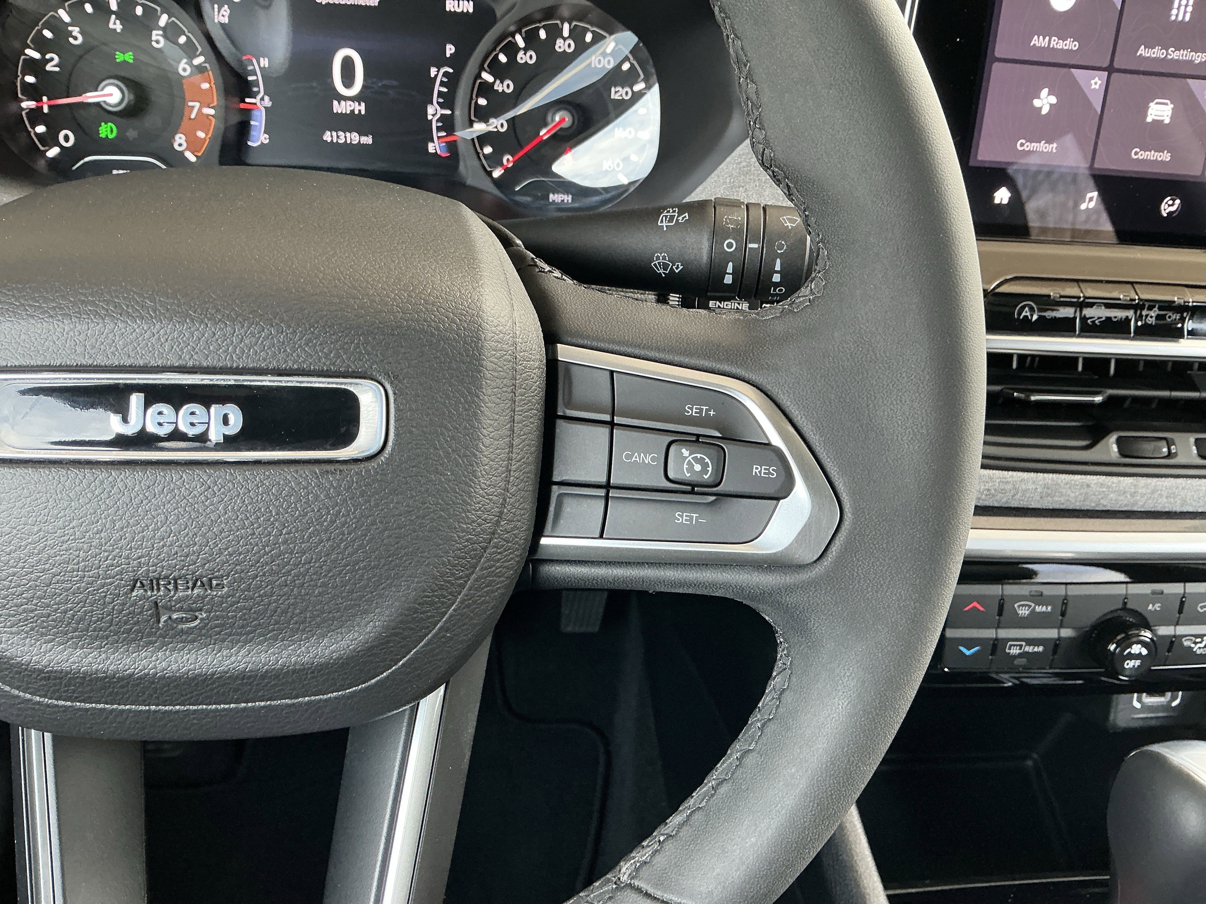 Used 2024 Jeep Compass Latitude w/ Altitude Special Edition image 13