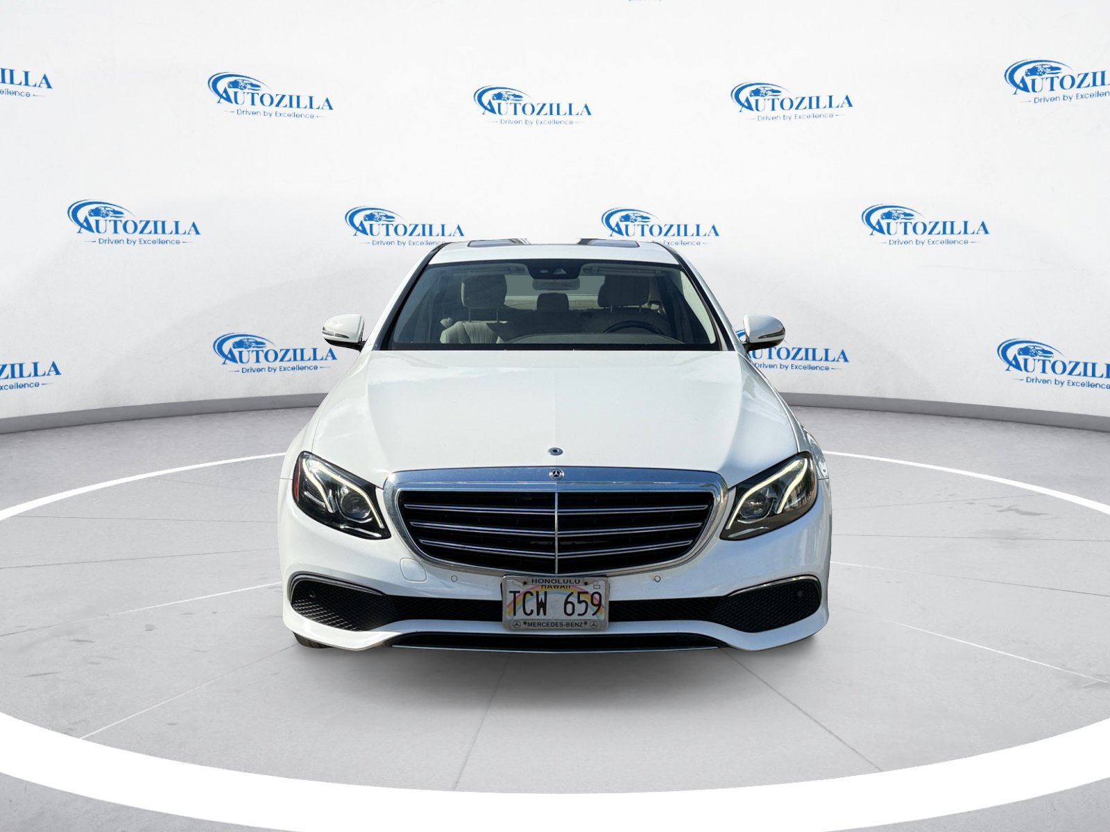 Used 2017 Mercedes-Benz E 300 image 8