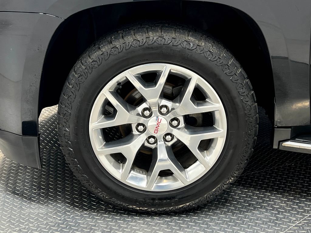 Used 2016 GMC Yukon SLE w/ HD Trailering Package image 34