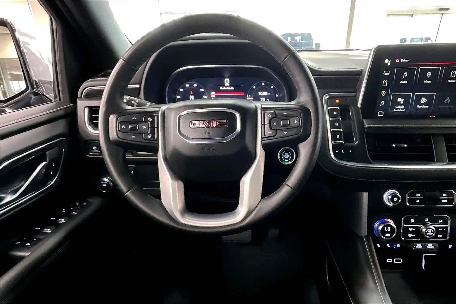Used 2023 GMC Yukon SLT w/ SLT Premium Package RWD image 6