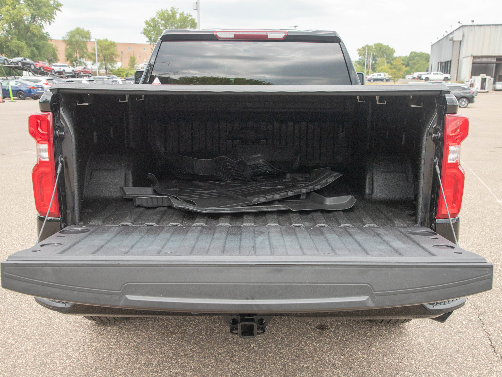 Used 2024 Chevrolet Silverado 1500 RST w/ Rally Edition AWD/4WD image 17