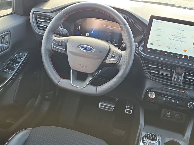 Certified 2024 Ford Escape ST-Line w/ Tech Pack #1 AWD/4WD image 30