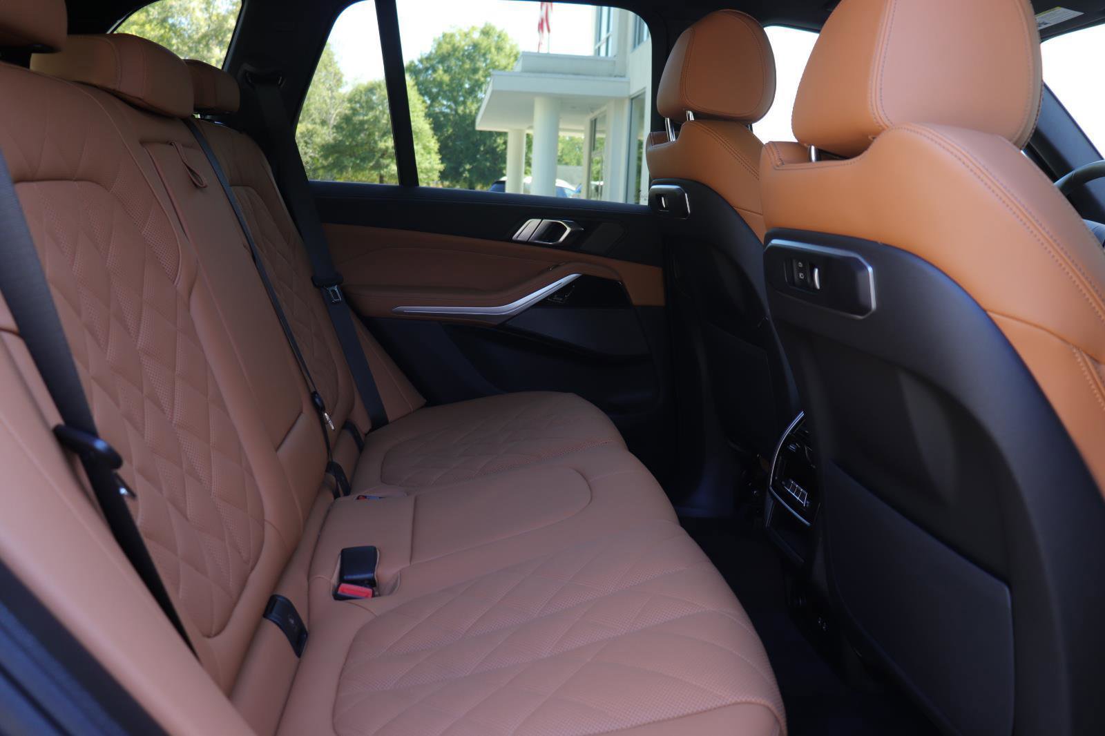 Used 2026 BMW X5 sDrive40i image 21