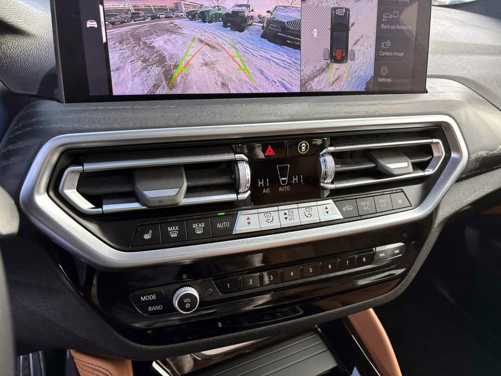 Certified 2023 BMW X4 xDrive30i w/ M Sport Package image 21