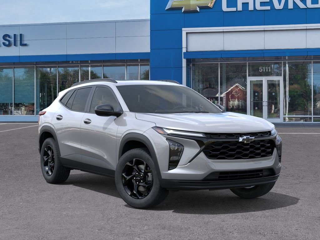 New 2026 Chevrolet Trax LT w/ Sunroof Package FWD image 7