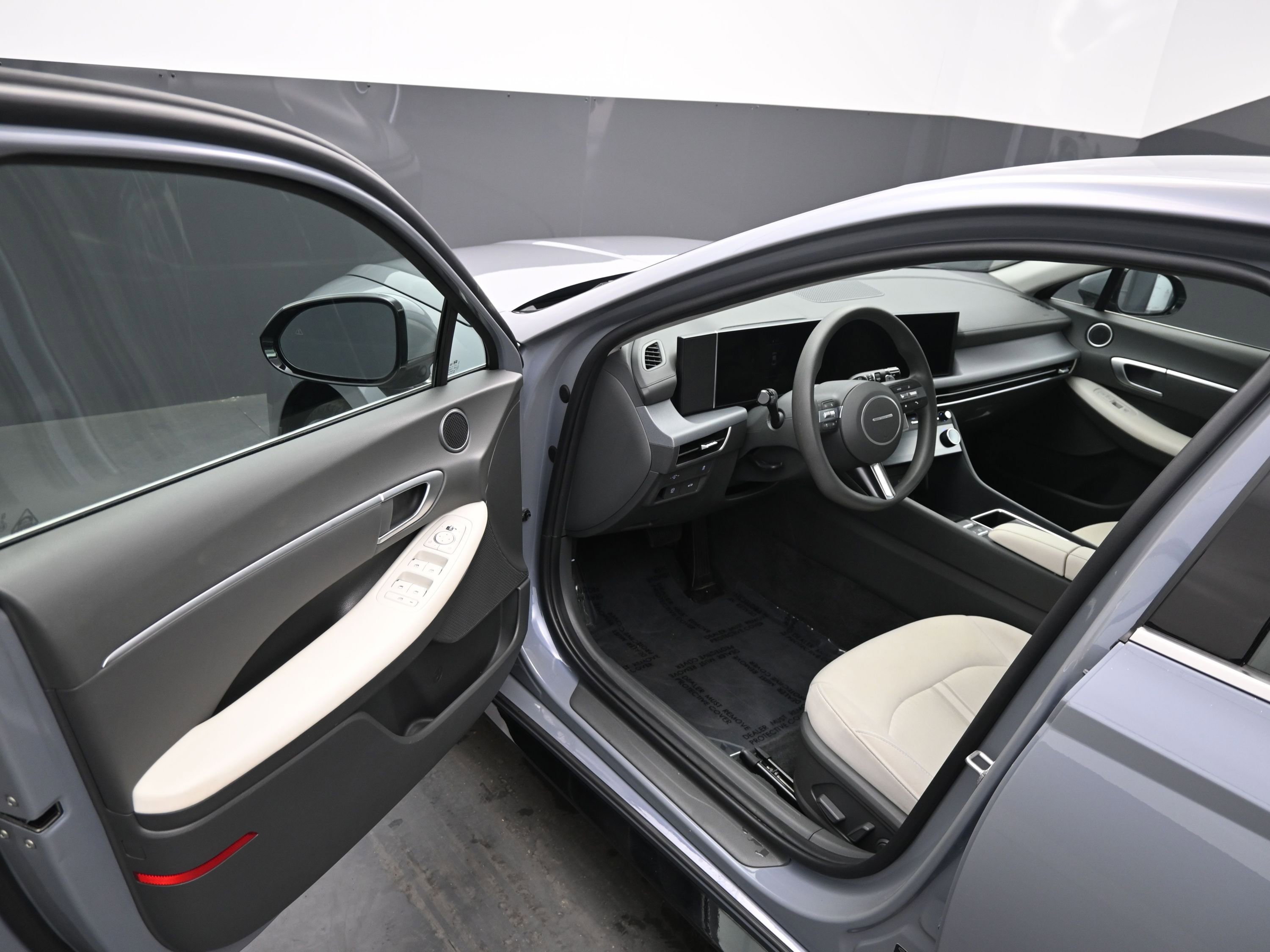 Used 2025 Hyundai Sonata SEL image 18