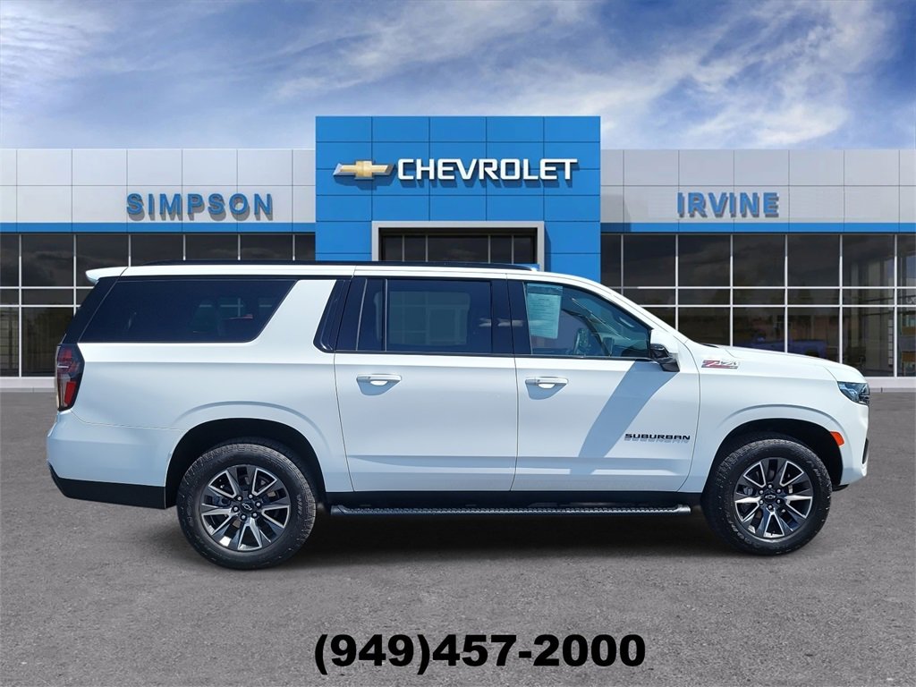 Certified 2023 Chevrolet Suburban Z71 w/ Luxury Package image 9