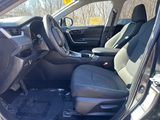 Certified 2024 Toyota RAV4 LE image 28