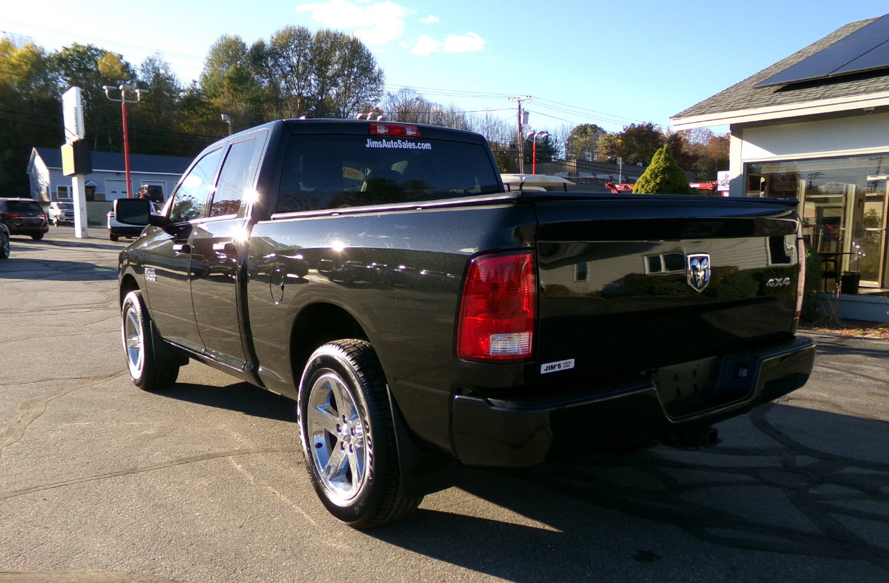 Used 2018 RAM 1500 Express w/ Express Value Package image 4