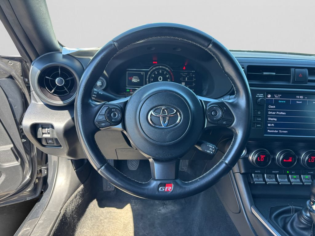Used 2023 Toyota GR86 RWD image 11