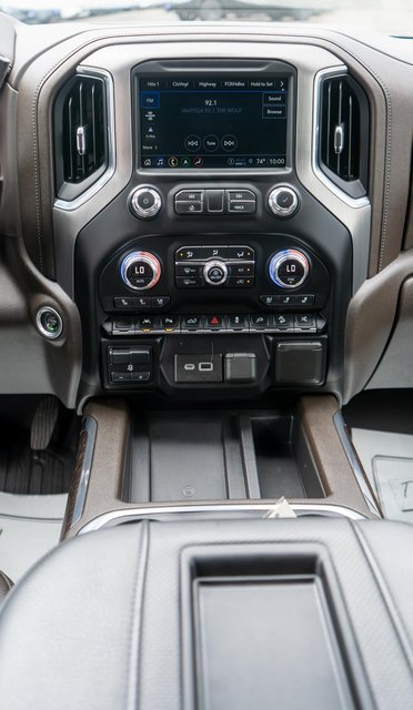 Used 2022 GMC Sierra 1500 Denali w/ Denali Reserve Package AWD/4WD image 19