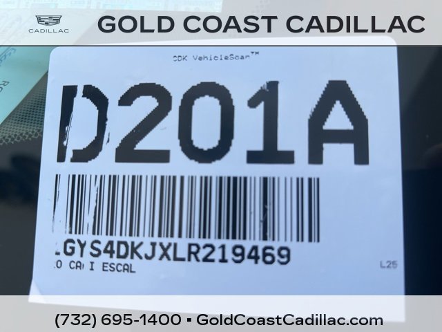 Used 2020 Cadillac Escalade Platinum image 31