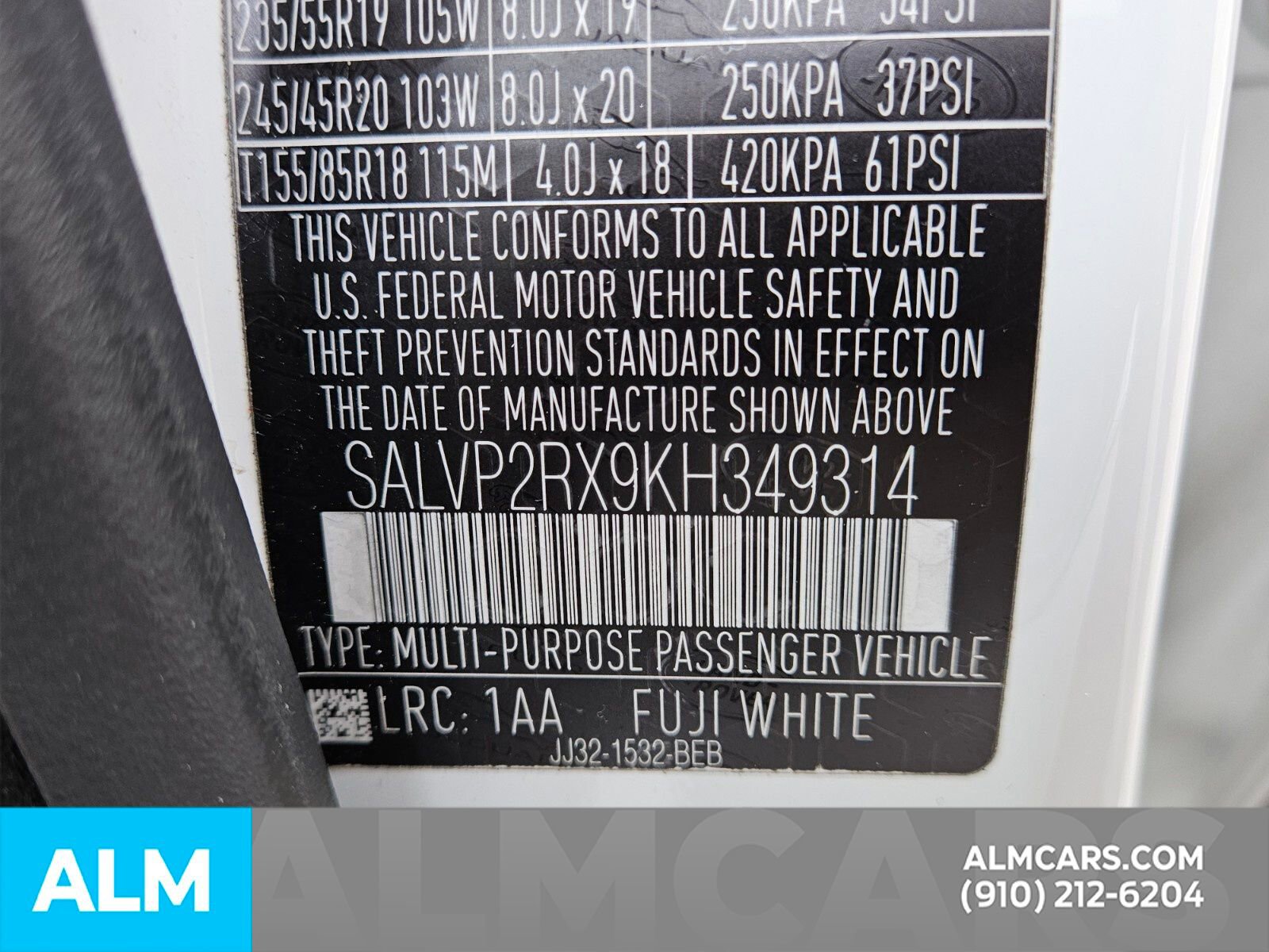 Used 2019 Land Rover Range Rover Evoque SE AWD/4WD image 7