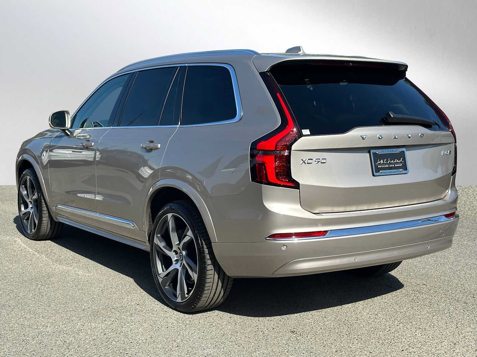 Used 2026 Volvo XC90 B6 Core w/ Protection Package Premier AWD/4WD image 5