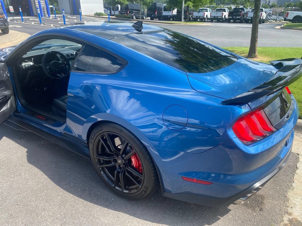 Certified 2021 Ford Mustang Shelby GT500 w/ Technology Package RWD image 16
