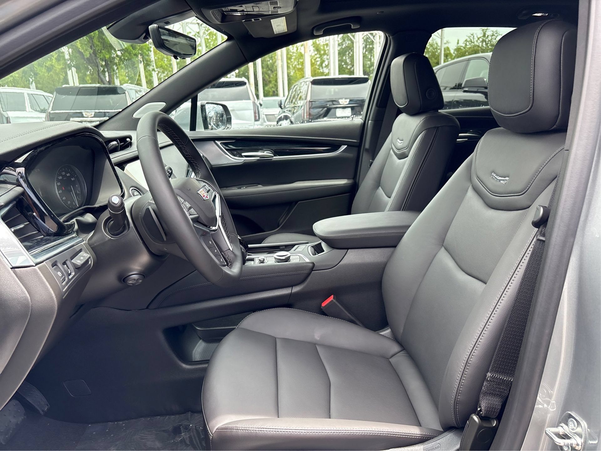 New 2026 Cadillac XT5 Premium Luxury FWD image 9