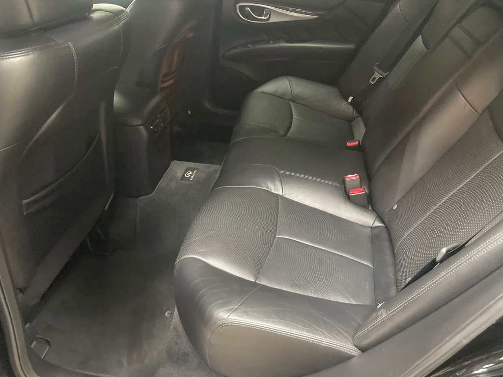 Used 2013 INFINITI M37 x w/ Premium Pkg image 31