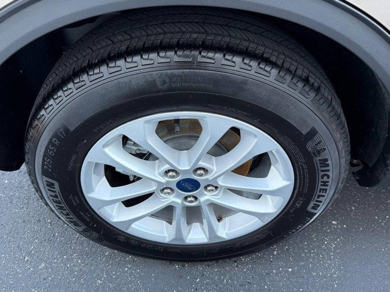 Certified 2021 Ford Escape SE w/ Convenience Package image 7