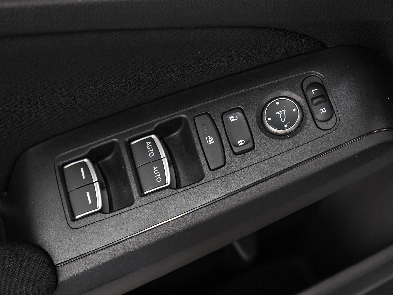 Used 2025 Honda Civic Sport image 19