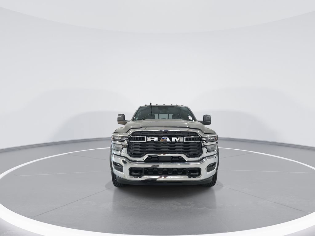 New 2026 RAM 4500 Tradesman AWD/4WD image 3