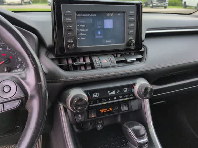 Used 2019 Toyota RAV4 XLE Premium w/ Cold Weather Package AWD/4WD image 28