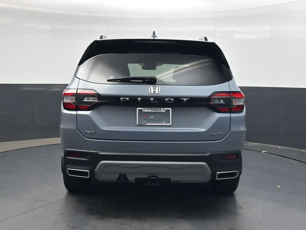 Used 2024 Honda Pilot Elite image 5