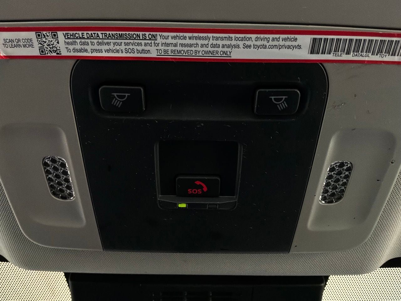 Used 2025 Toyota Camry LE FWD image 18