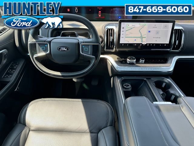 Used 2025 Ford Expedition Max Platinum w/ Stealth Appearance Package image 22
