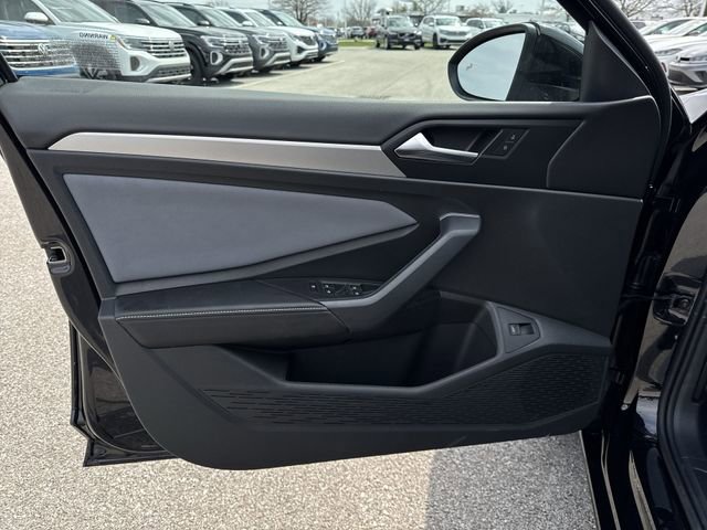 New 2026 Volkswagen Jetta SE image 22