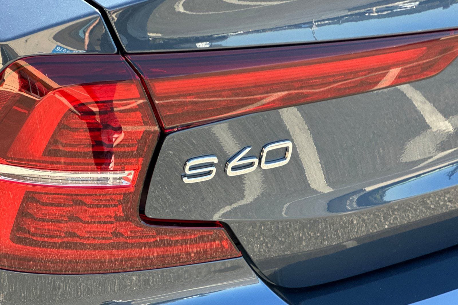 Certified 2024 Volvo S60 T8 Ultimate w/ Climate Package AWD/4WD image 13