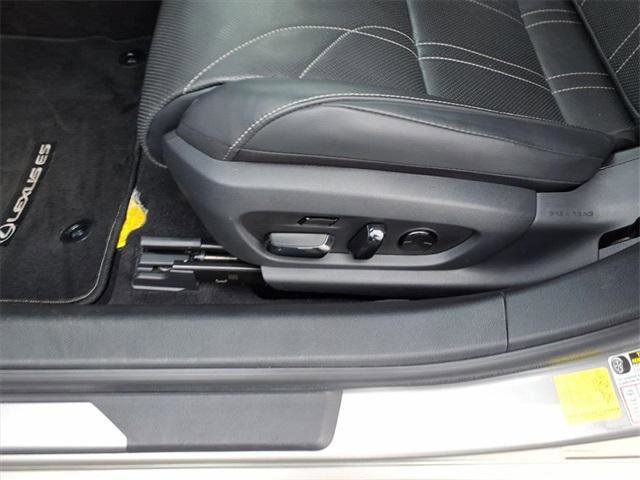 Certified 2019 Lexus ES 350 image 12