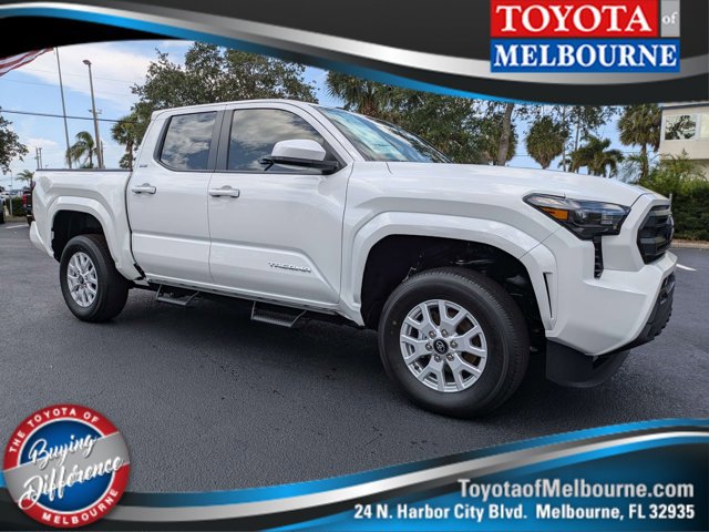 New 2025 Toyota Tacoma SR5