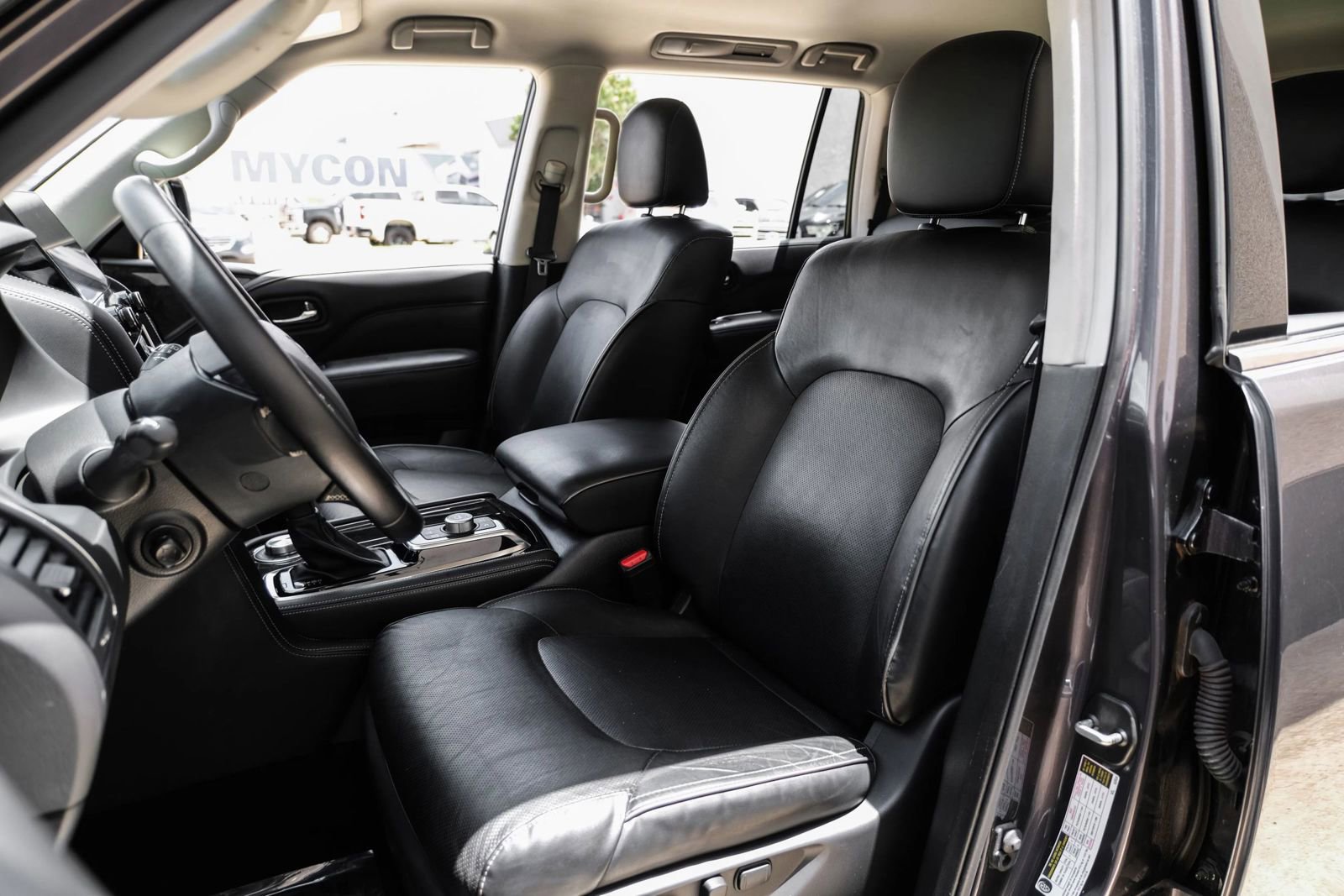 Used 2024 INFINITI QX80 Luxe AWD/4WD image 34