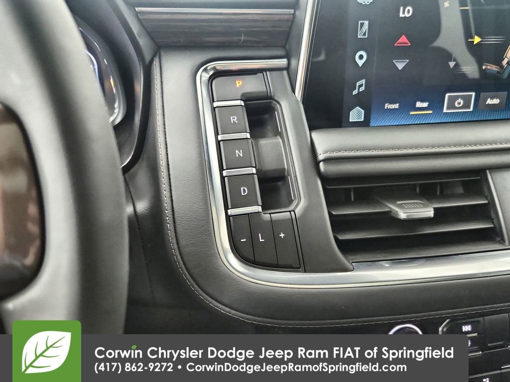 Used 2024 Chevrolet Tahoe High Country AWD/4WD image 27