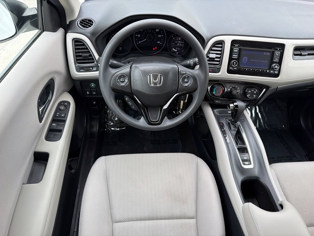 Used 2017 Honda HR-V LX image 19