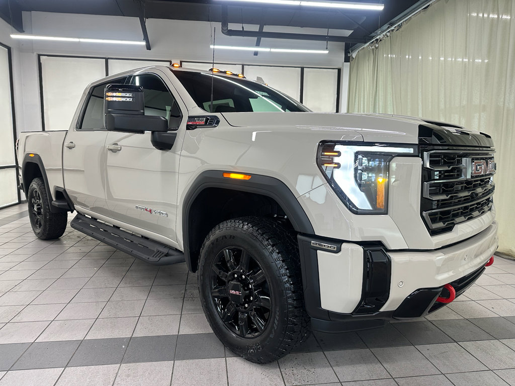 New 2026 GMC Sierra 2500 AT4 image 3