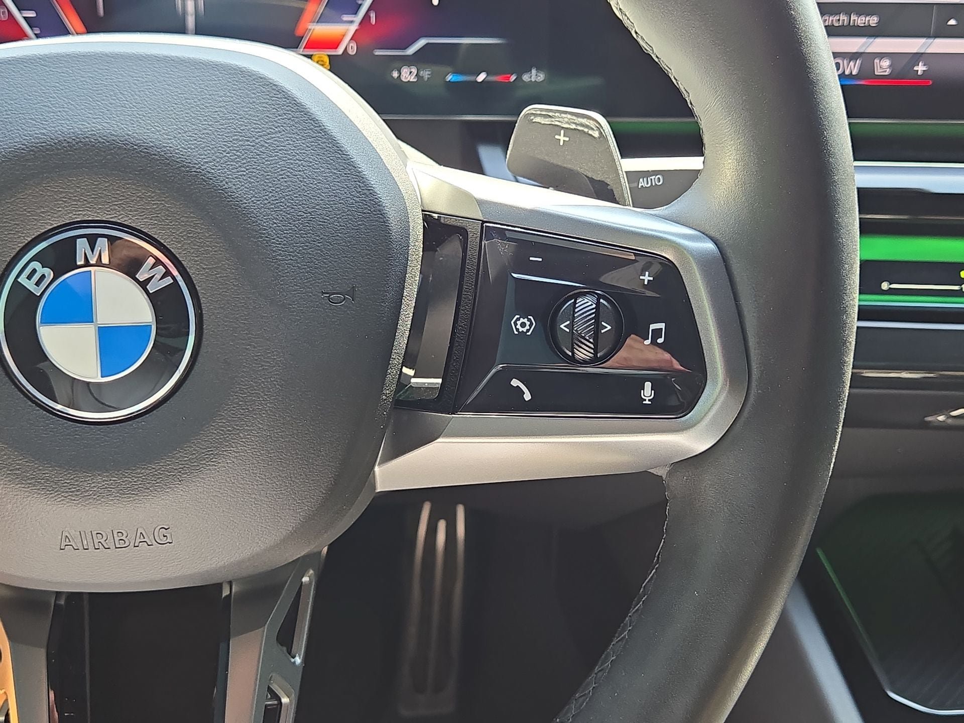 Used 2024 BMW 540i xDrive w/ Premium Package AWD/4WD image 21