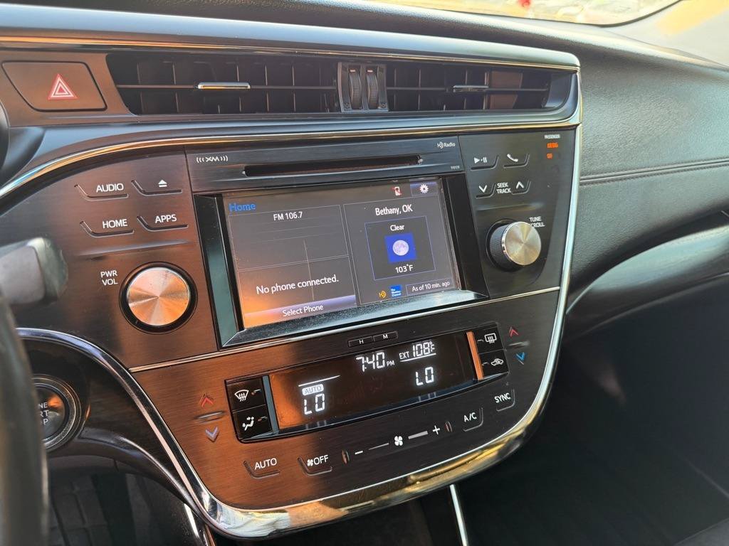 Used 2016 Toyota Avalon XLE FWD image 29