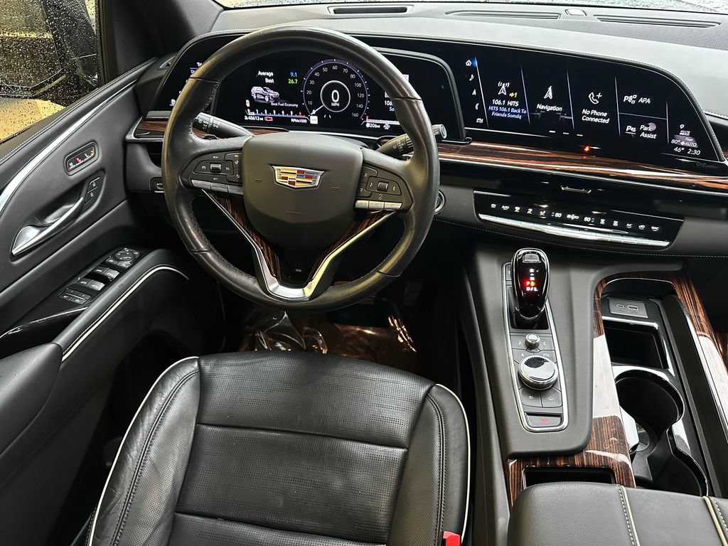 Used 2023 Cadillac Escalade ESV Premium Luxury AWD/4WD image 19