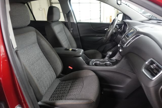 Used 2023 Chevrolet Equinox LT FWD image 24
