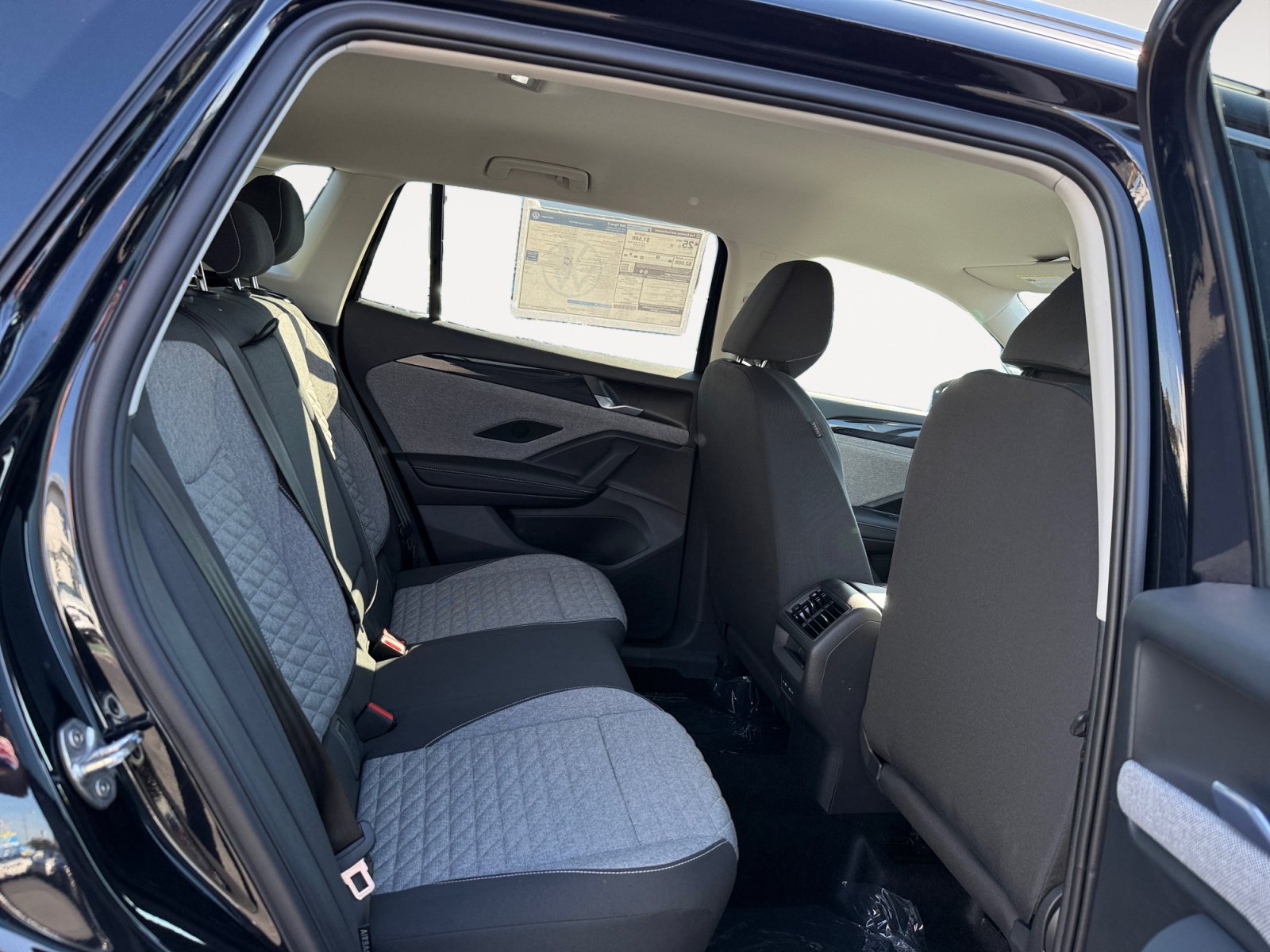 New 2026 Volkswagen Tiguan S AWD/4WD image 18