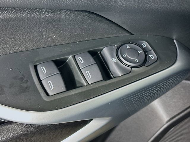 New 2026 Chevrolet Trax RS w/ Driver Confidence Package image 17