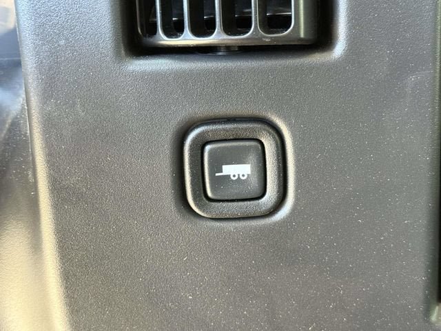 New 2026 GMC Savana 3500 Extended w/ Driver Convenience Package RWD image 19