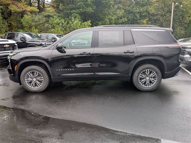New 2026 Chevrolet Traverse LT w/ LPO, Floor Liner Package image 6