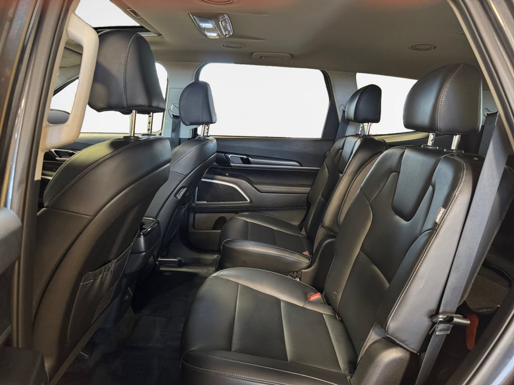 Certified 2024 Kia Telluride S w/ S Sunroof Package AWD/4WD image 24